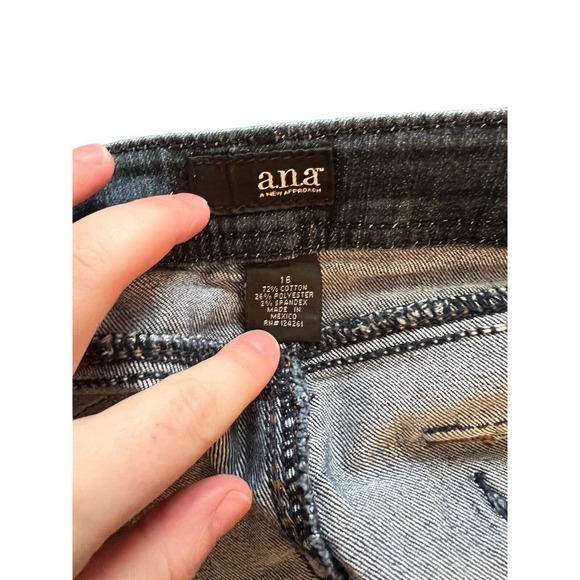 Ana A New Approach Stretch Denim Blue Jeans 16 Embroidered Pockets Straight Leg - Picture 4 of 8